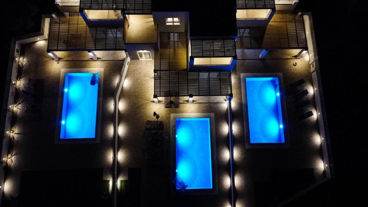 South Beach Villas ゲンナジー エクステリア 写真
