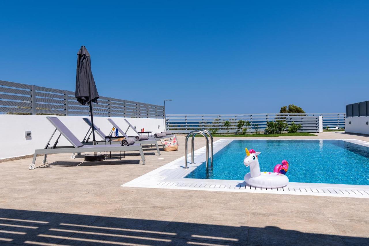 South Beach Villas ゲンナジー エクステリア 写真